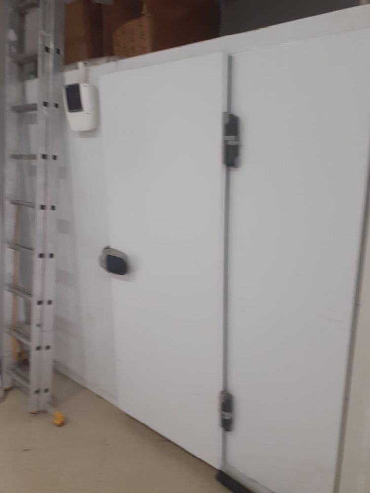 Camere frig la orice dimensiune cu agregate noi sau second hand.