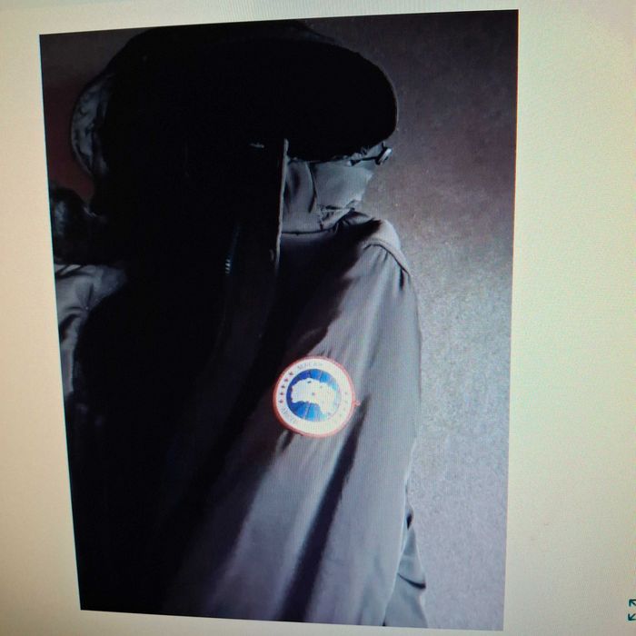 зимняя куртка аляска.размер 48-56 новая