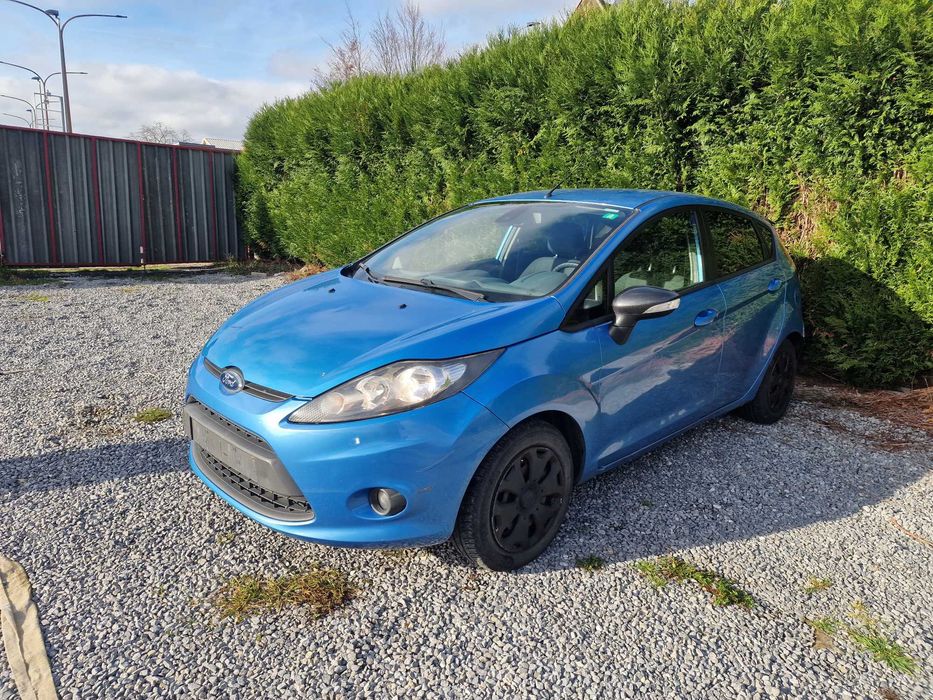 Ford Fiesta Titanium 1.6tdci euro5 2011