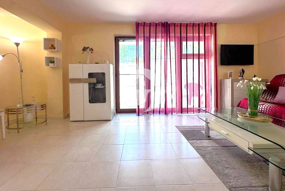 Продава се Едностаен апартамент в Свети Влас - 59 кв.м за 1102 €/кв.м - Снимка #2