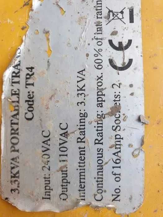 Траф,трансформатор 220-110 волта,оригинален внос Англия