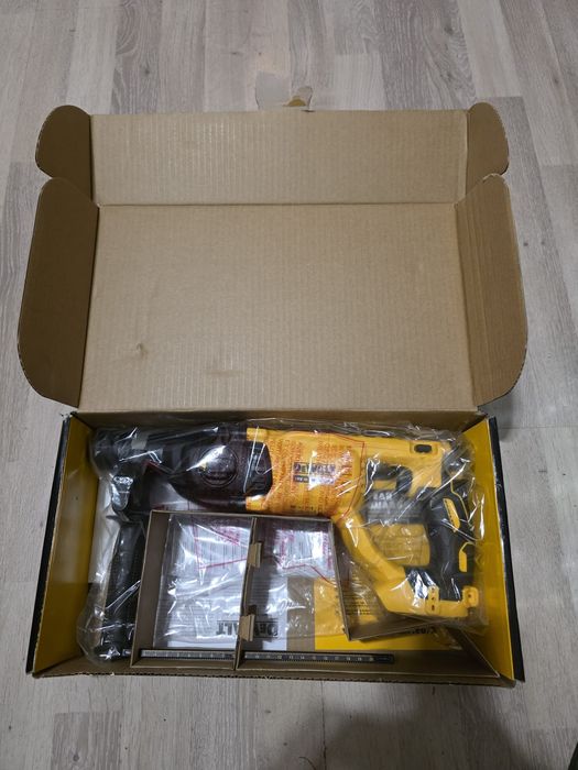 DeWalt DCH133N Ciocan Rotopercutor SDS-Plus 18V XR Li-Ion Brushless