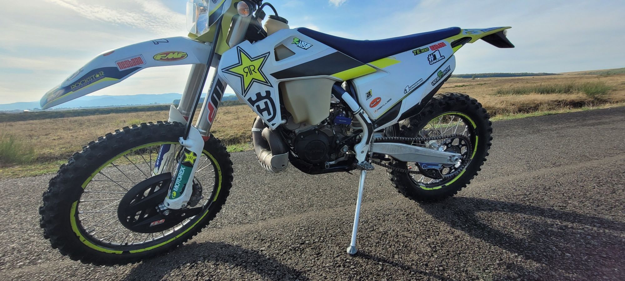 Vănd Husqvarna TE300 2023 Inmatriculata