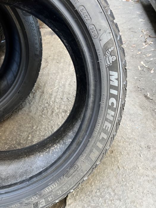 4 Anvelope Iarna 225/45/18 Michelin 2019