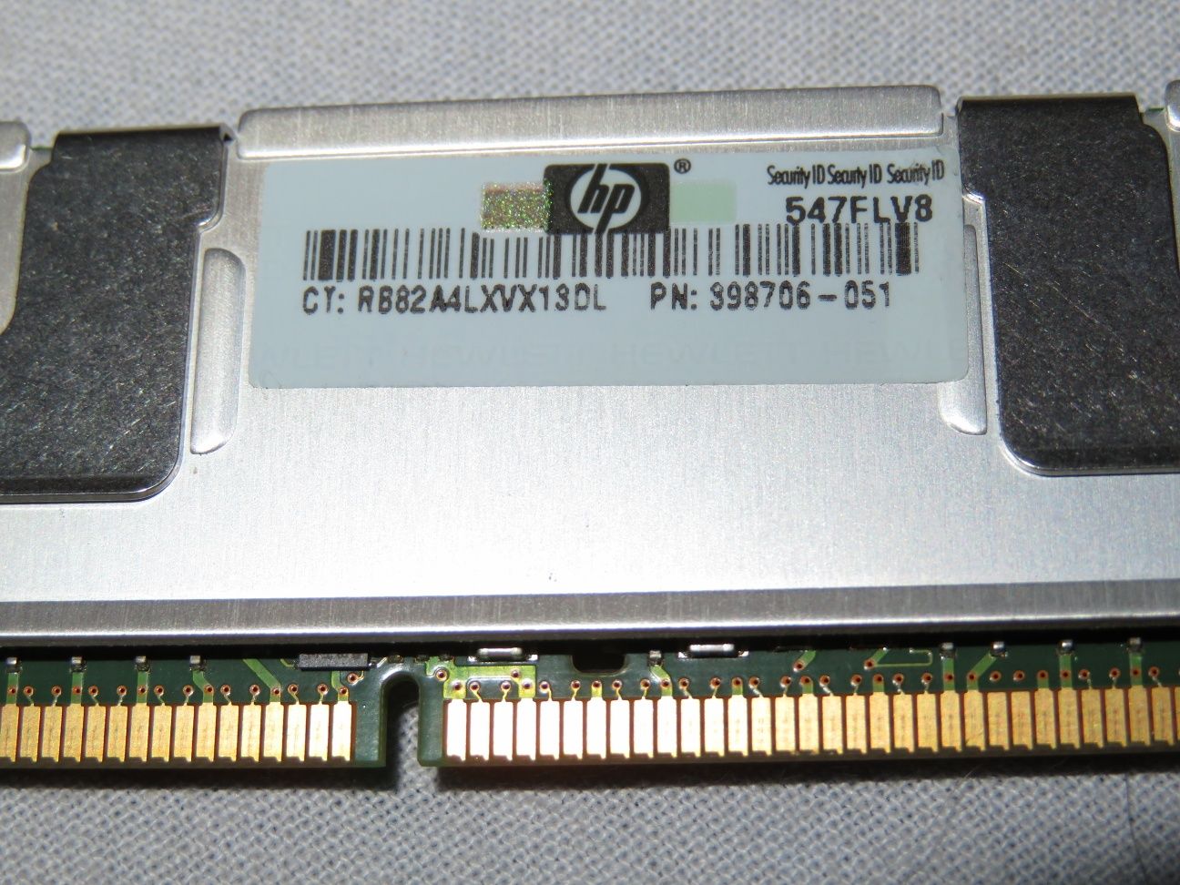 SAMSUNG DDR2 2Rx8-PC2-5300F-555-11-B0 сървърна рам памет