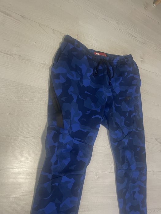 Анцункг Nike Tech