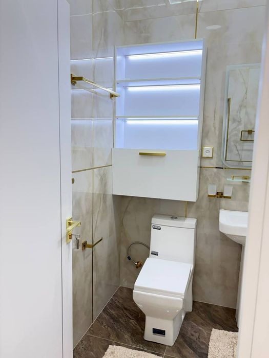 Квартира продаётся новостройка Чиланзар Ц квартал 3/4/8 меб тех