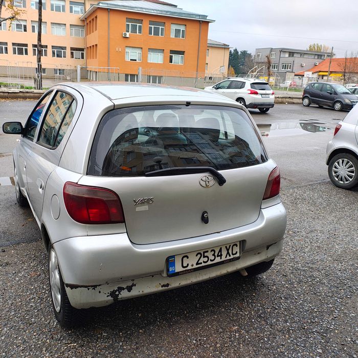 Toyta Yaris 2001