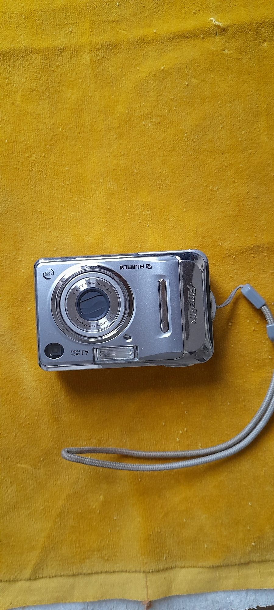 Aparat foto FUJIFILM