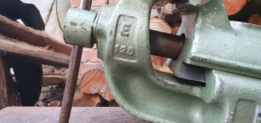 Менгеме LEINEN E 125 произведено в    Швейцария