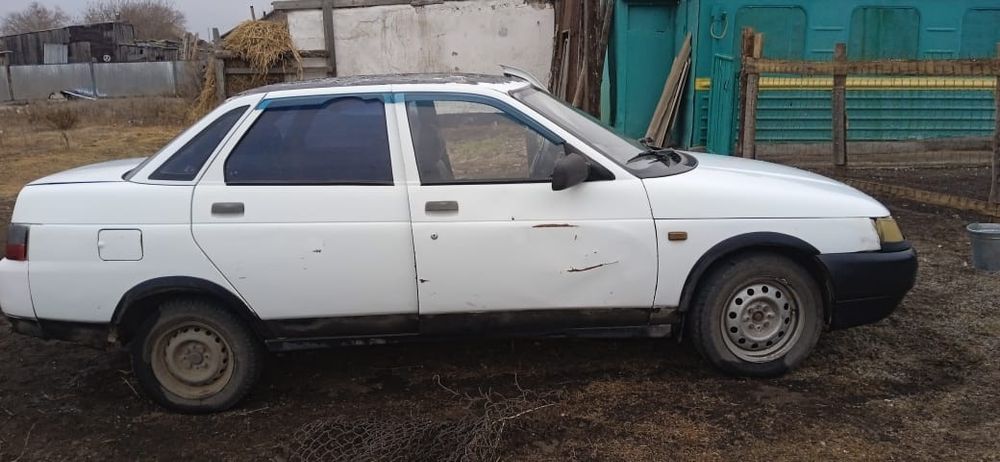 Продам авто ваз 2110 8 клоп , инжектор за ценой в личку