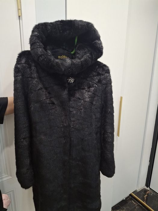 Шуба женская М размер