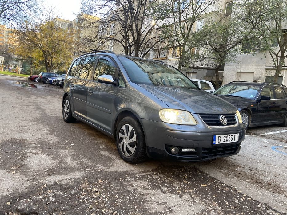 VW Touran 2.0 140кс