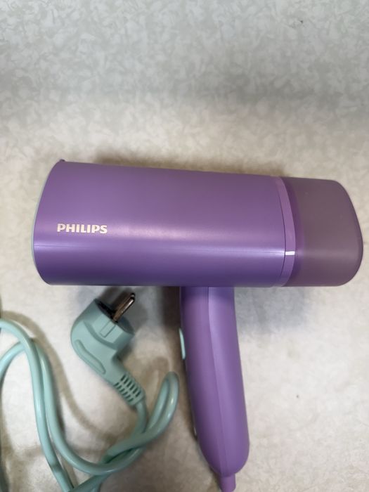 Уред за гладене с пара Philips STH3010