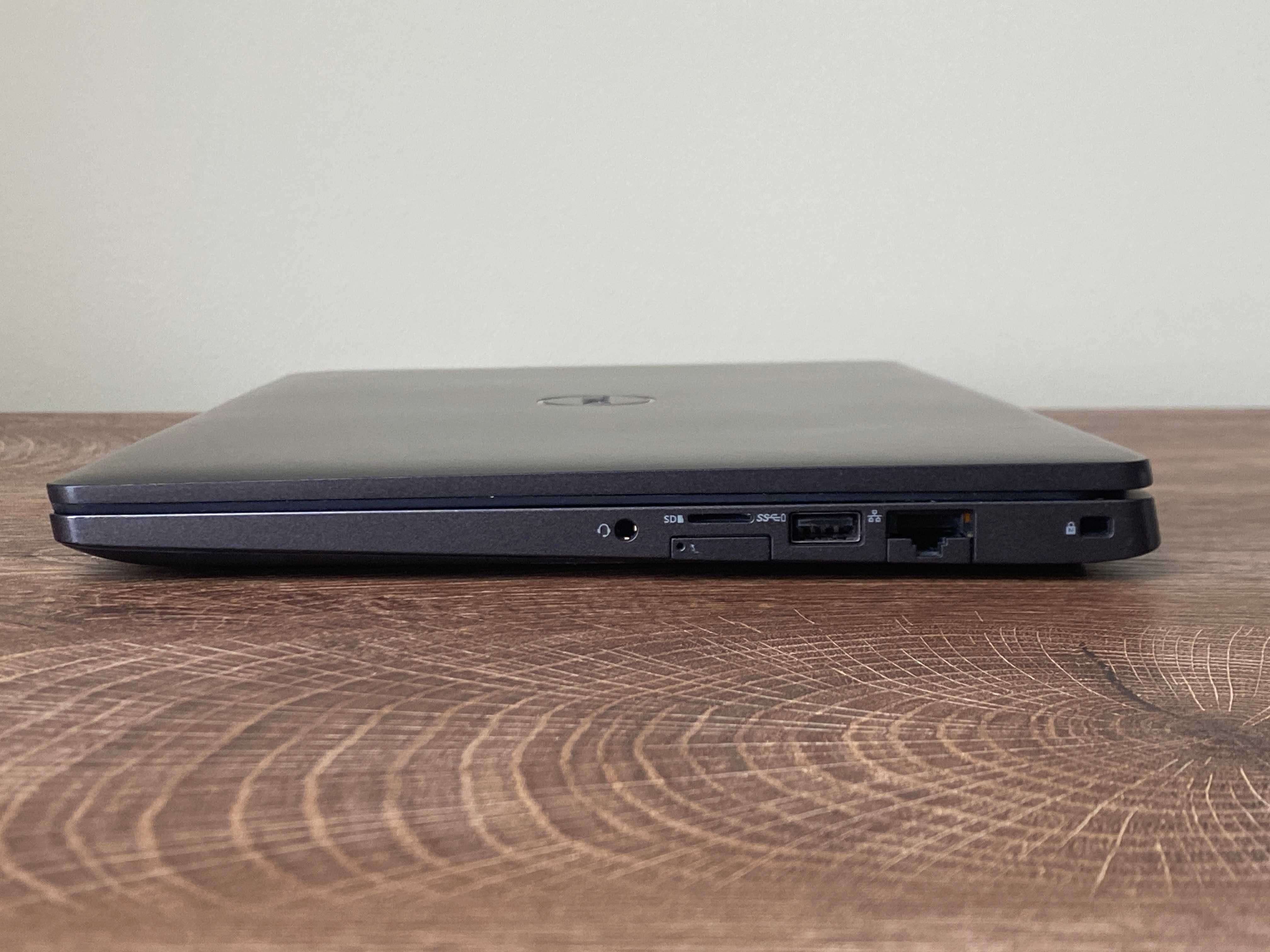 Лаптоп DELL LATITUDE 5300 13.3"/i5-8365U /8GB/NVME 256GB/FullHD/HDMI