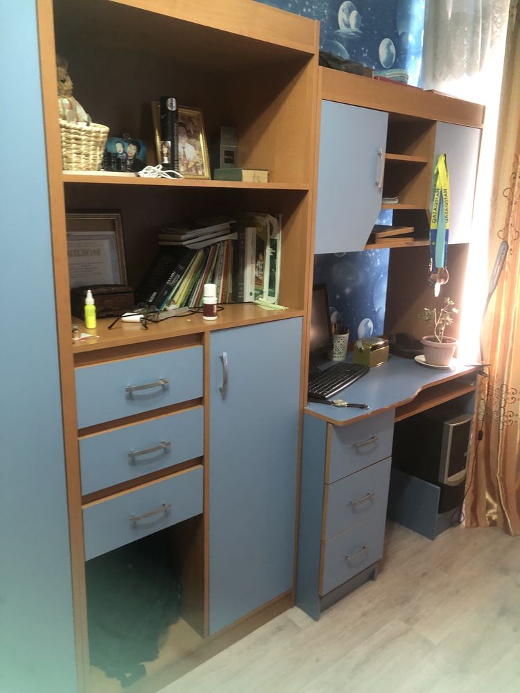 Мебель в детскую комнату