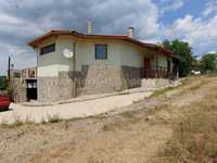 Едноетажна къща в село Паницово, България