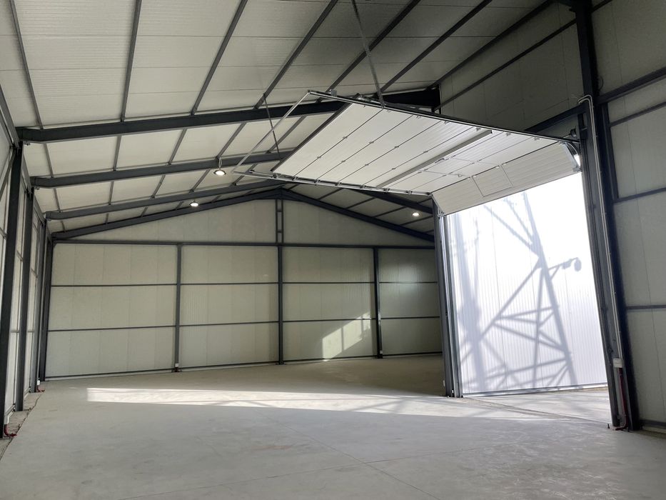 Hale , Depozite ,Autostrada A4,