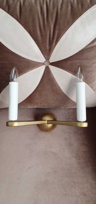 Aplică metalică cu două brațe