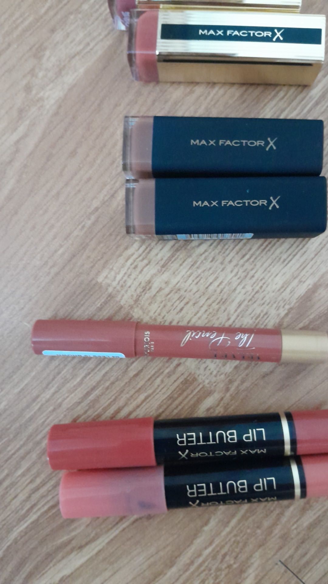 Produse cosmetice Bourjois,Max factor și Rimmel London