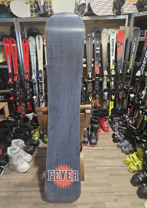 Placa Snowboard Fever, 163cm.