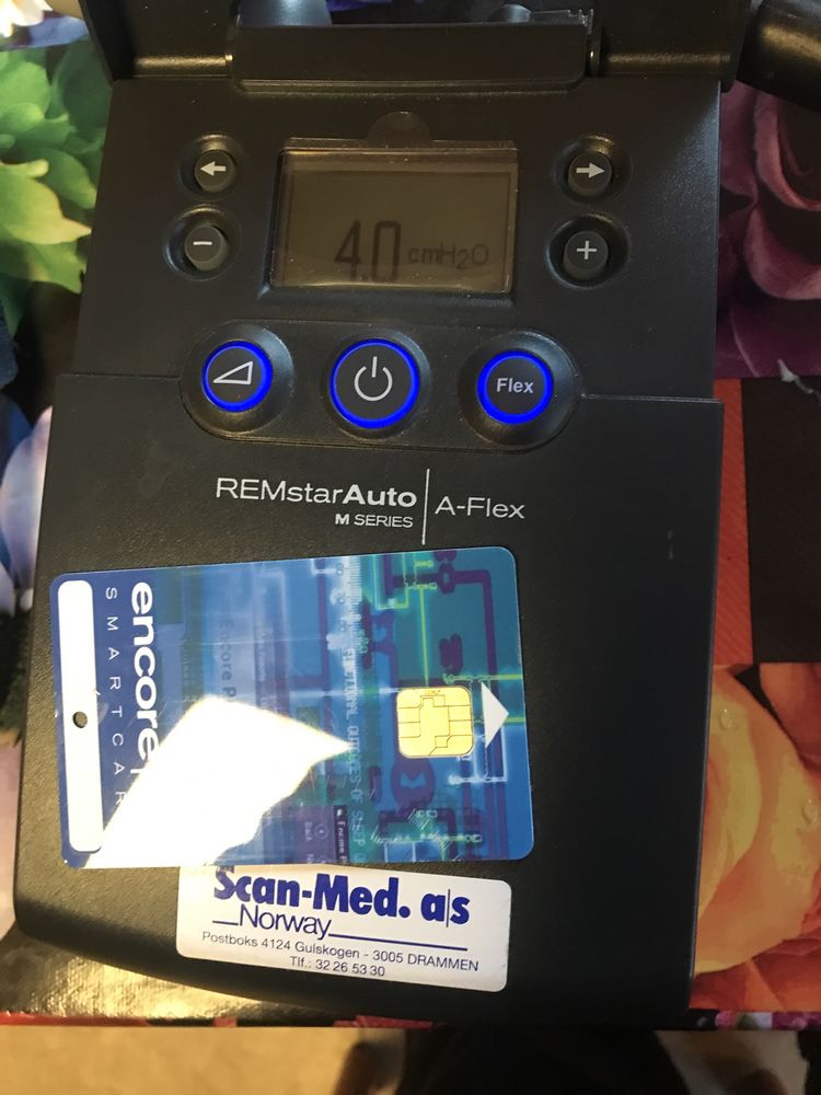 REMstar Auto M cu C-Flex cu SmartCard cu masca inclusa