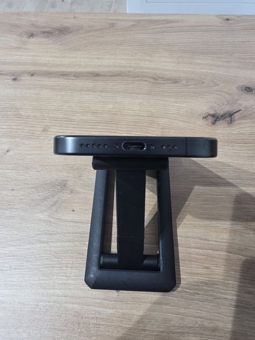 iPhone 15 Pro 128GB – Natural Titanium