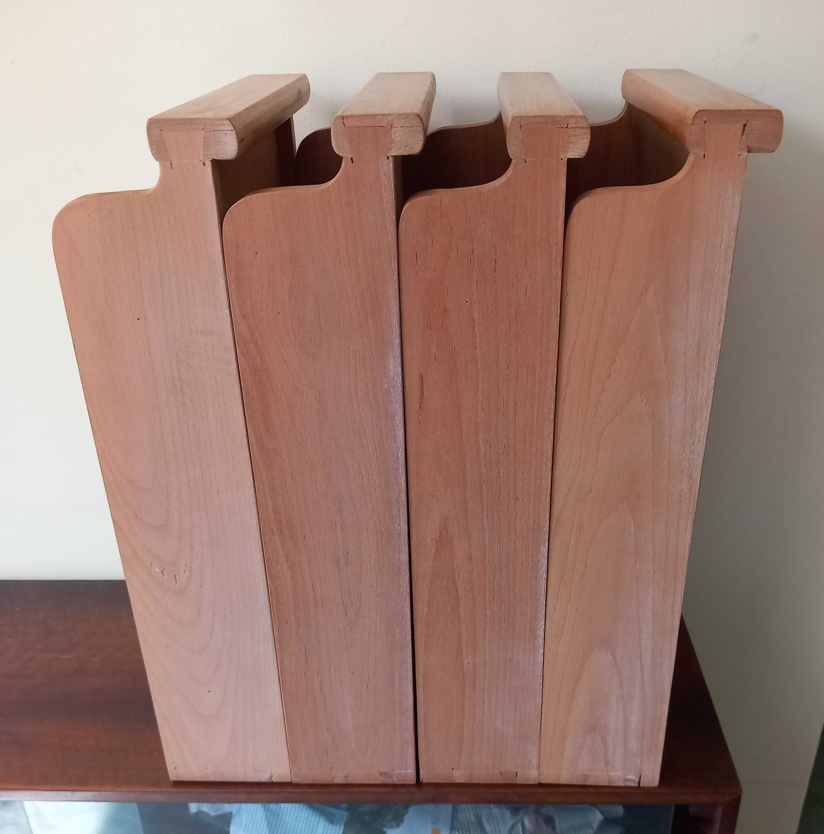 3 sertare din lemn masiv