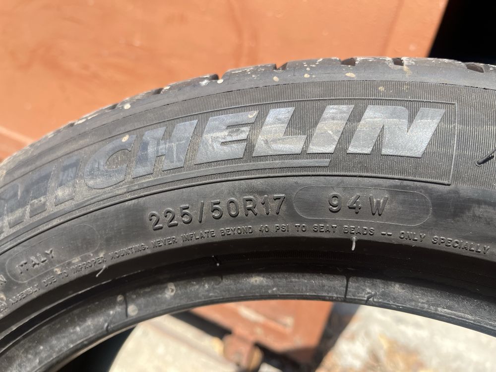 4 бр. летни гуми 225/50/17 Michelin MOE RSC DOT 2518 5,5-6 mm
