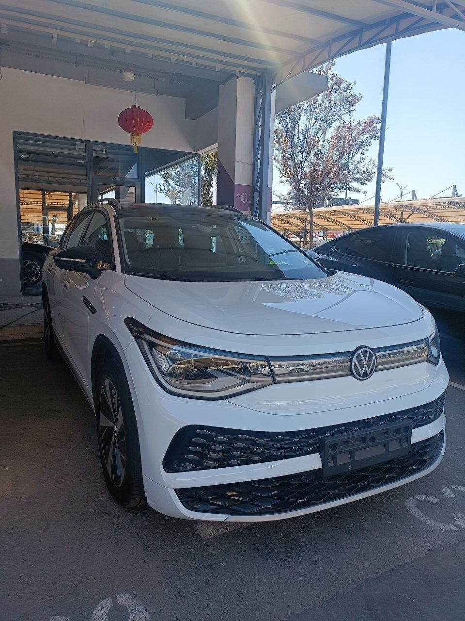 Volkswagen id6 570