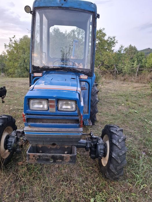 Tractor iseki 26 cai
