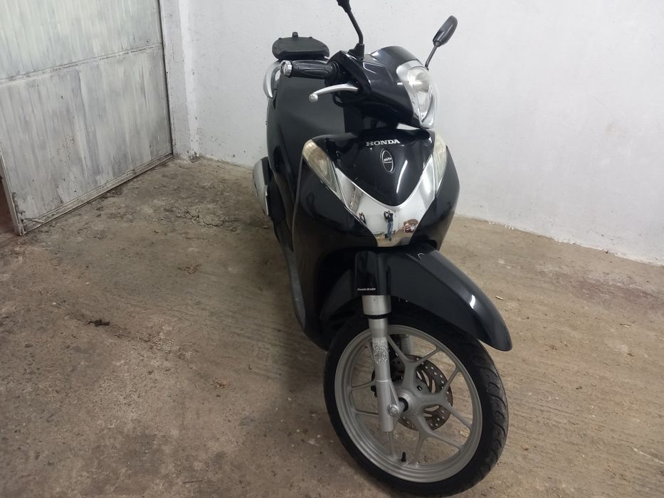Honda sh 125 mode 2014г.