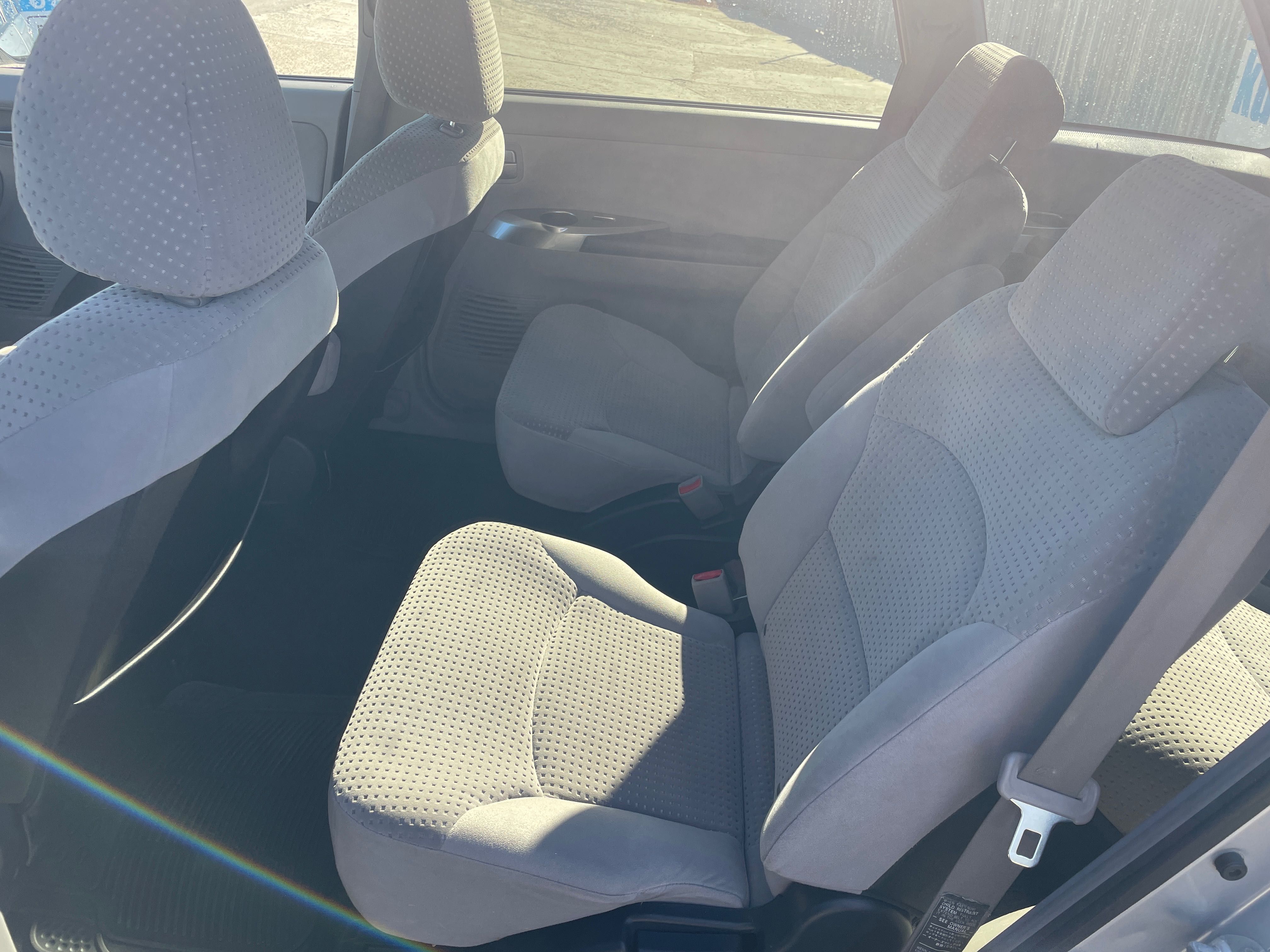 Mitsubishi Grandis 2.4 MIVEC, 165 кс., автоматик, 6 местен, 2 ключа