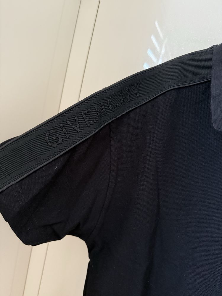 Мъжка тениска с цип Givenchy