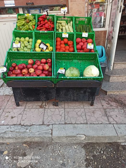 Сгъваеми и преносими колички / щендери