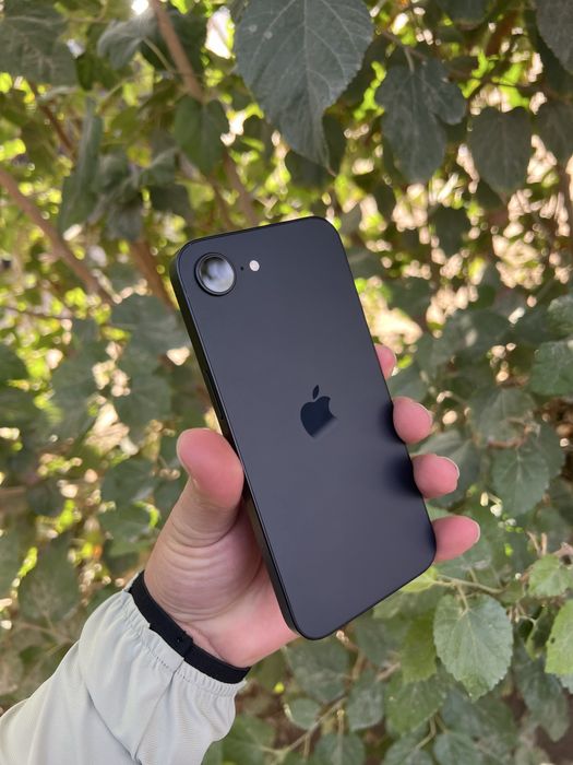 Iphone 16 e 128