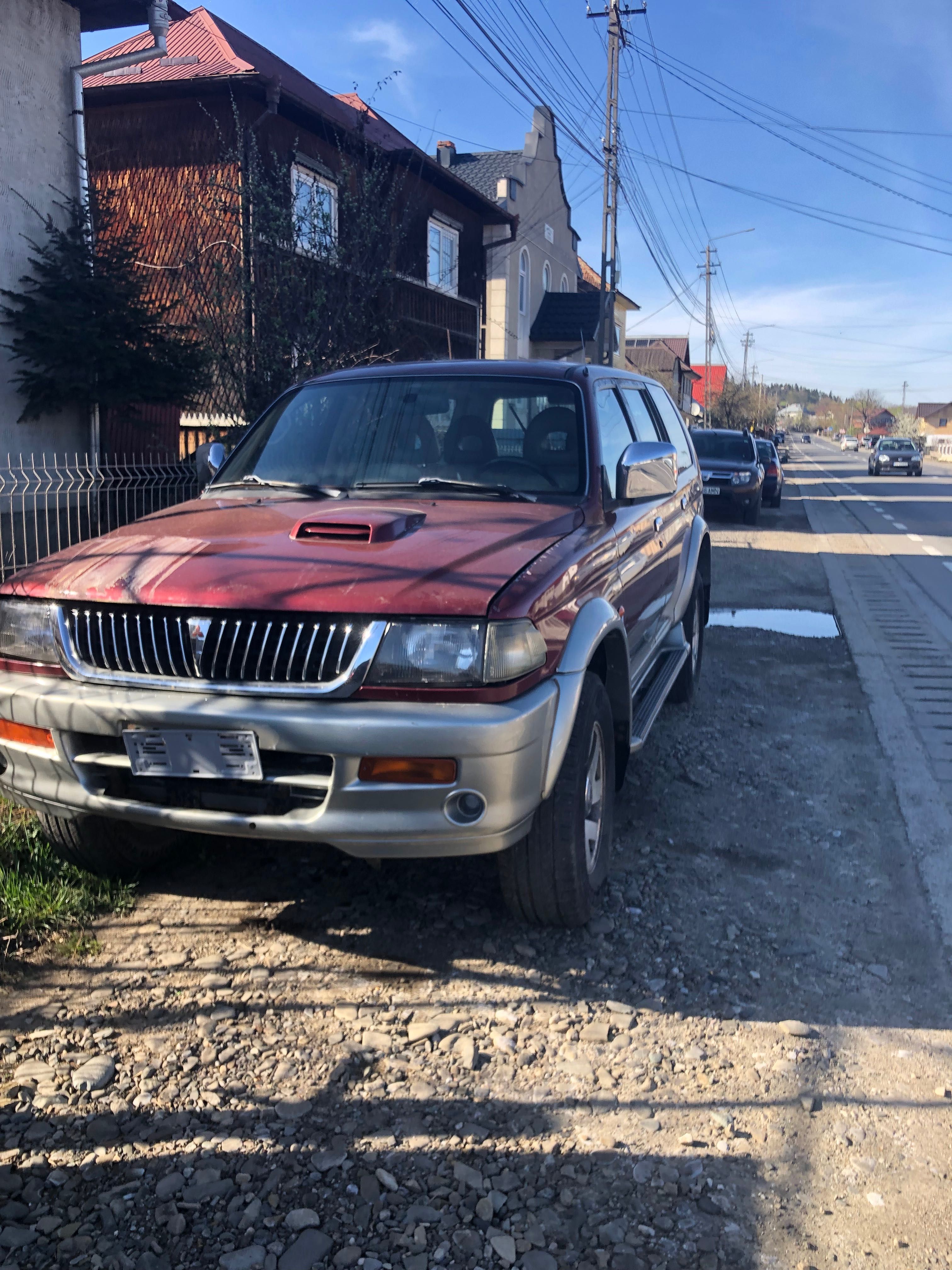 Mitsubishi pajero sport