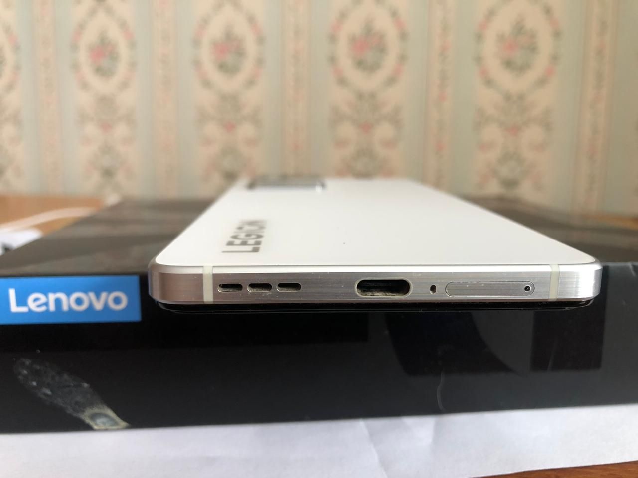 Lenovo legion y70, 8+gen1 ,144гц 5G