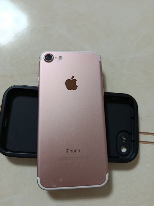 Iphone 7 ekran ketgan