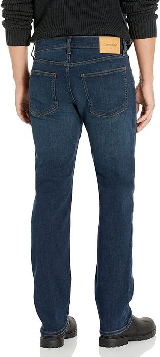 Джинсы Calvin Klein straight fit. р.36/30.