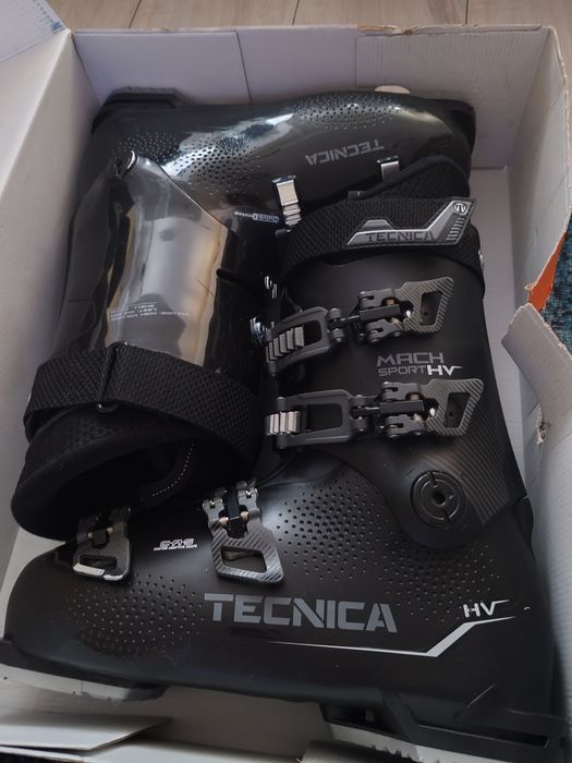 Vand skiuri+clapari+bete+casca+ochelari