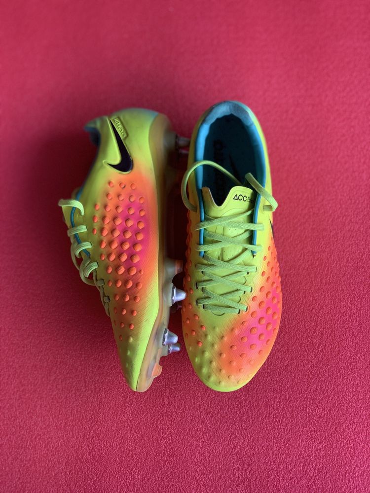 Nike Magista професионални