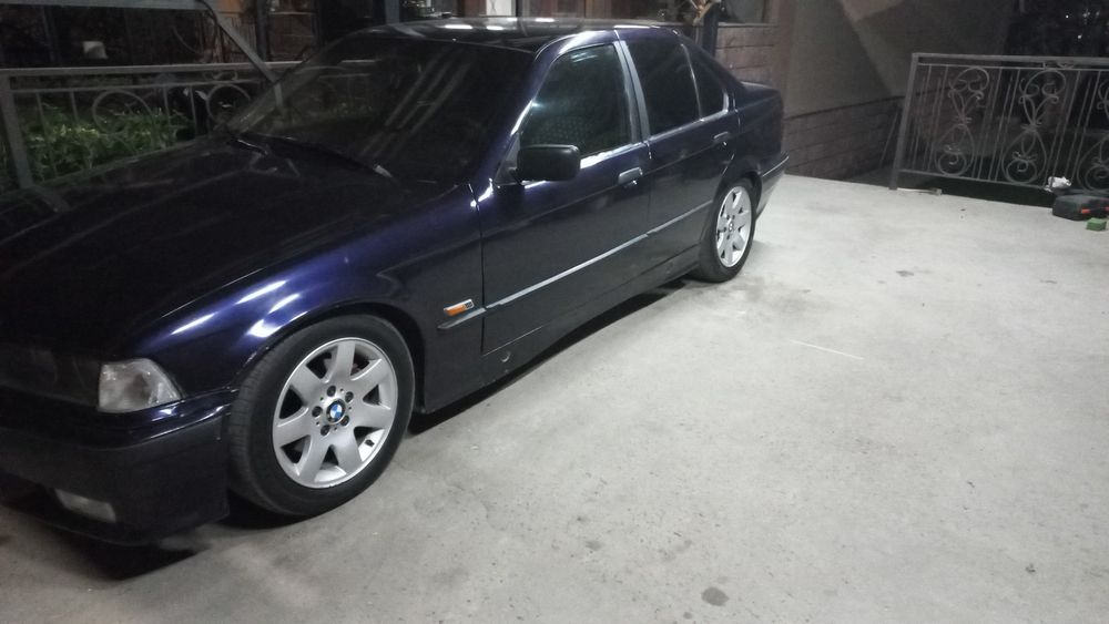 Продам диски с резиной БМВ