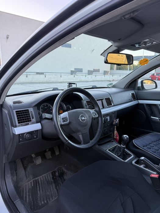 Vând Opel Vectra C