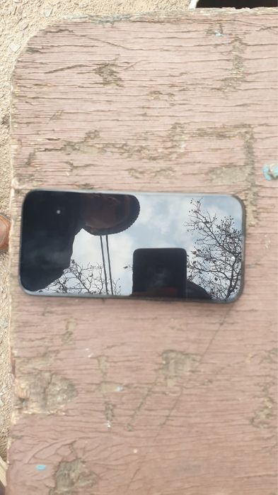Продам телефон б/у