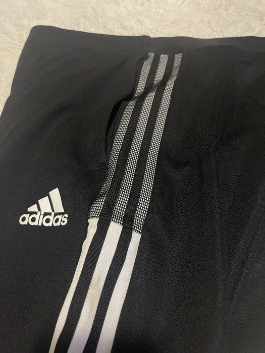 Мартонки и долница Adidas