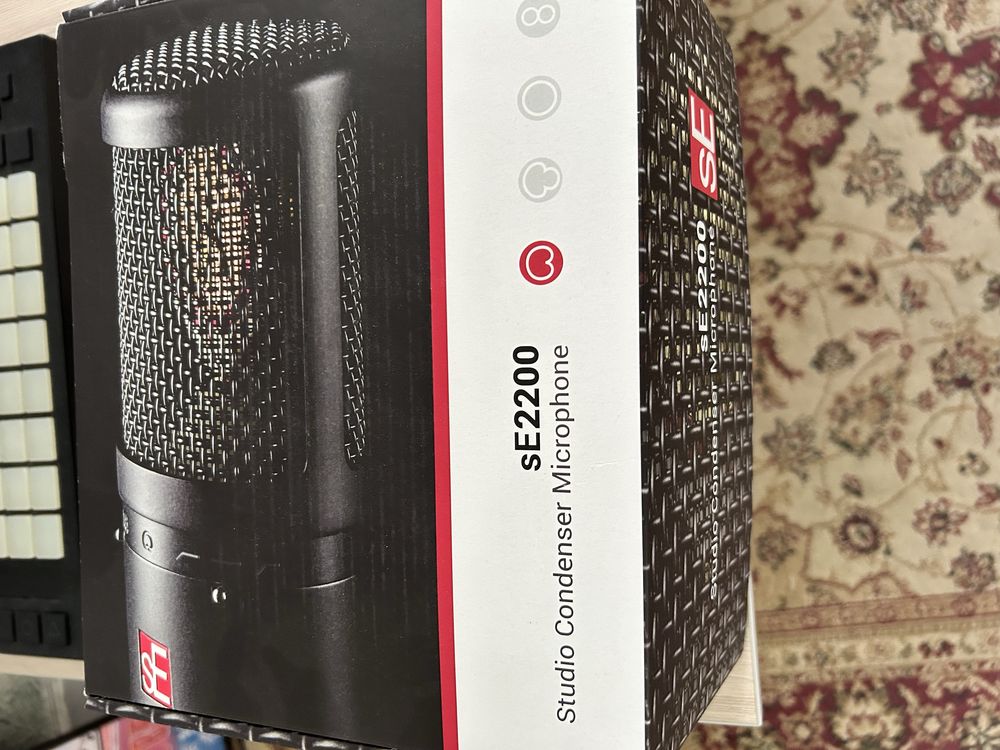 Микрофон SE Electronics sE2200 (конденсаторный микрофон)