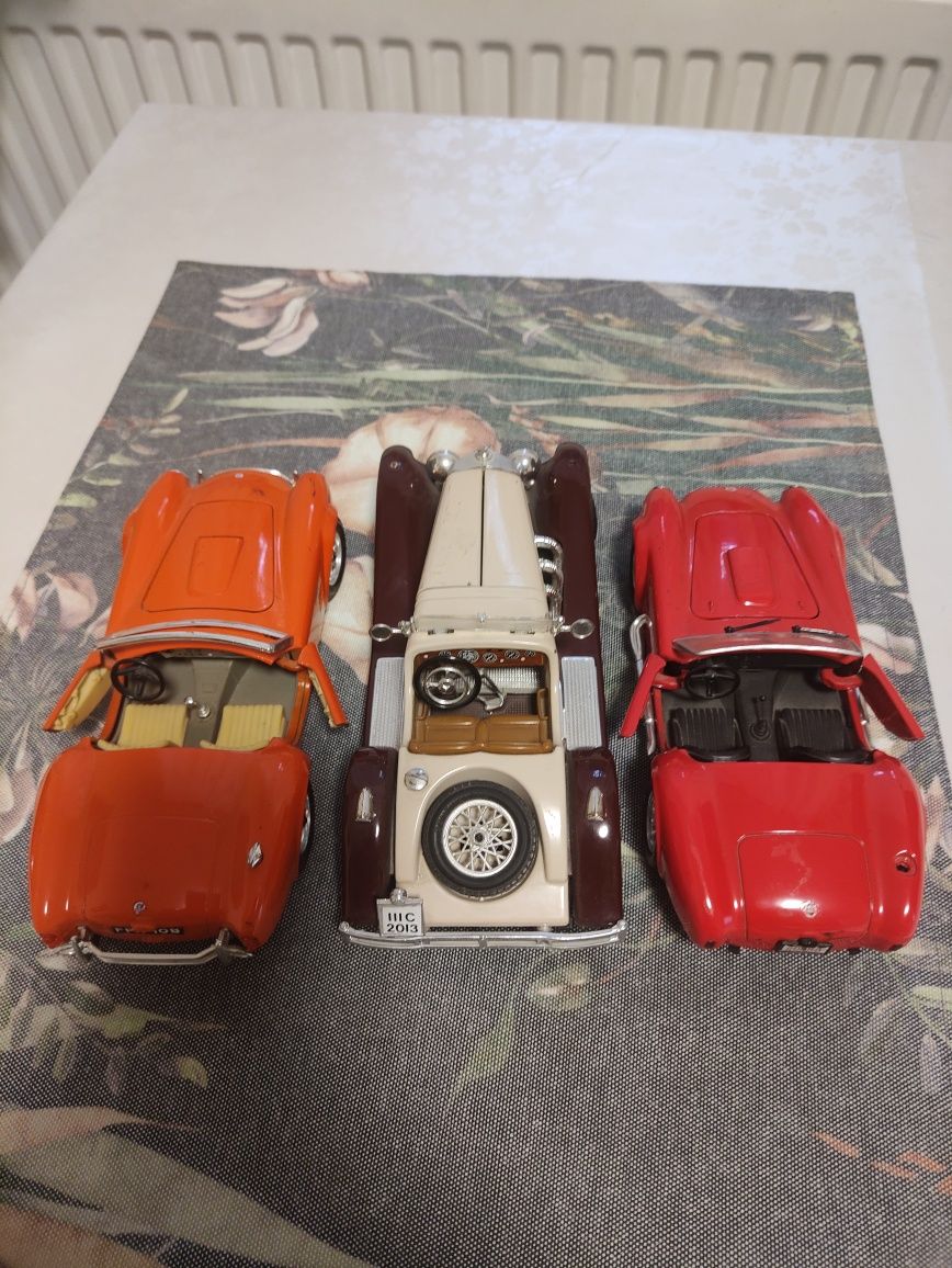 Machete ,Mercedes SSK 1:24 , Ferrari Cobra 427  1:24 și totFerrari Cob