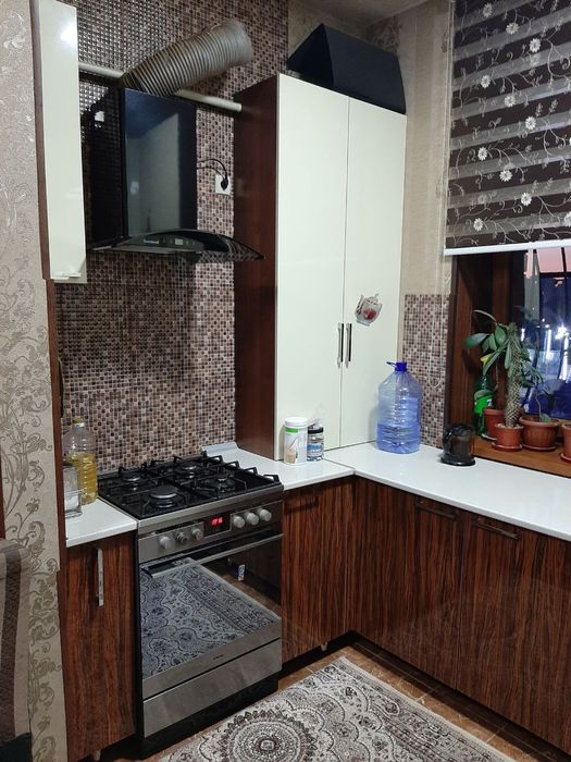 Аренда квартира Сергели Голден хаус 2/4/5 кирпичный дом с обстановкой