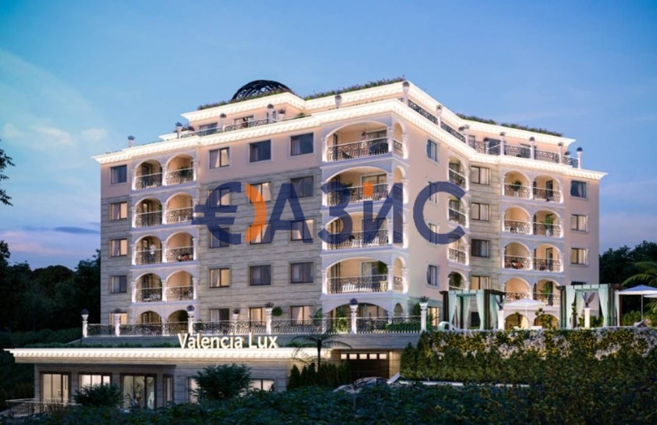 Апартамент с 2 спални в новия комплекс Valencia Lux на първа линия в